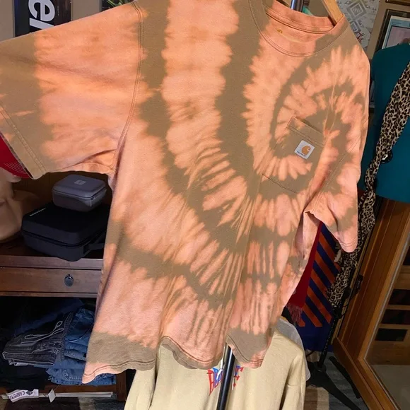 Custom one of one Carhartt spiral tie-dye reverse dye xxl Shirts